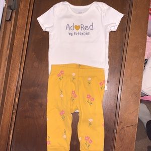 Matching set 💛pants and onesie